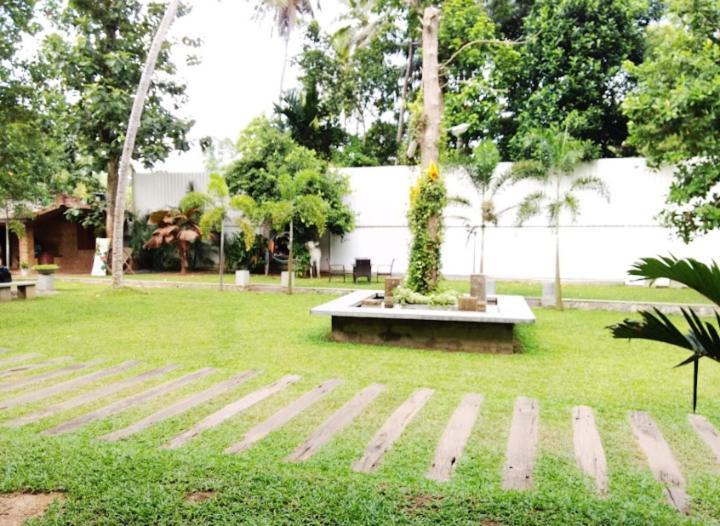 Lanka Bangla Inn Villas Restaurant & Travels Katunayaka Exterior foto
